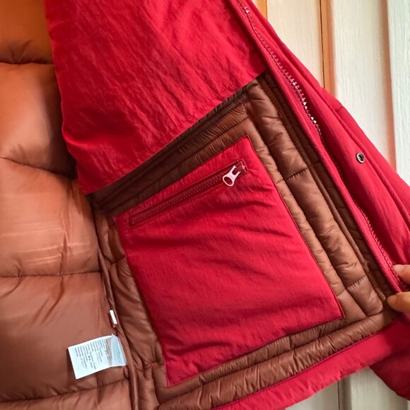 J Crew red Permaloft (Medium) Jacket - Great for snow and cold climates. - Picture 6 of 6